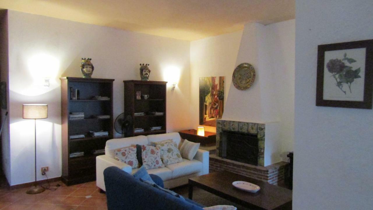 Casa Il Faro Villa Con Piscina Castelmola Kamer foto